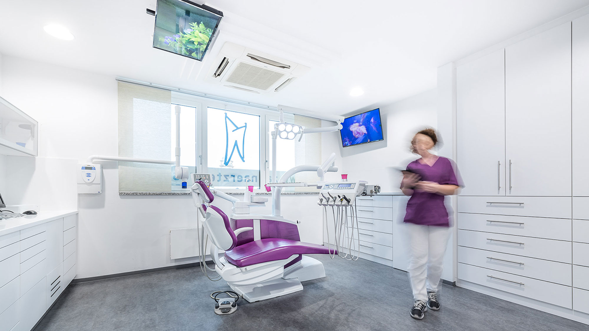 <a href="https://www.zahnaerzte-west.de/tag/angstpatient/" rel="tag">angstpatient</a>, <a href="https://www.zahnaerzte-west.de/tag/dentalphobie/" rel="tag">dentalphobie</a>, <a href="https://www.zahnaerzte-west.de/tag/oralchirurgie/" rel="tag">oralchirurgie</a>, <a href="https://www.zahnaerzte-west.de/tag/vollnarkose/" rel="tag">vollnarkose</a>, <a href="https://www.zahnaerzte-west.de/tag/zahnarzt-regensburg/" rel="tag">Zahnarzt Regensburg</a>, <a href="https://www.zahnaerzte-west.de/tag/zahnarztangst/" rel="tag">zahnarztangst</a>